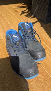 Puma safety boots