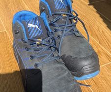 Puma safety boots