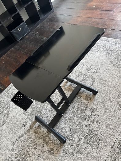 New workstation for tattoo and beauty