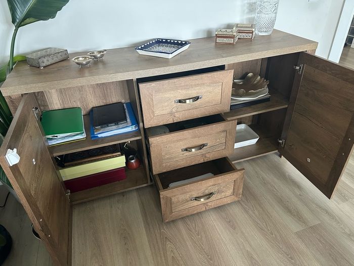 Sideboard