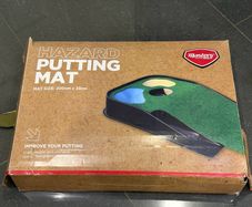 Masters Hazard Putting Mat