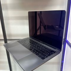 MacBook Pro 13inch 2017 Good Condition