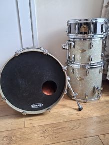Pearl Masters premium birch.