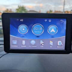 Car player for Android Auto and Apple Carplay