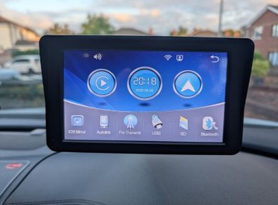 Car player for Android Auto and Apple Carplay