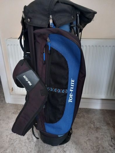 Top flite Golf bag with stand.