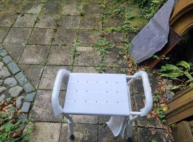 shower chair
