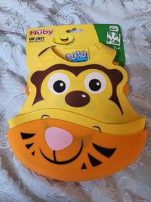 Nuby silicone feeding bib 2 pack