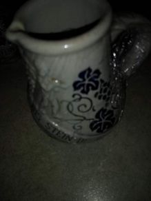 German Trinkt Wie Eure Vater Aus Stein Den Wein Leaf Grape Cherub Pitcher