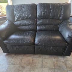 Leather 2 Seator Reclining Couch and 2 Armchairs