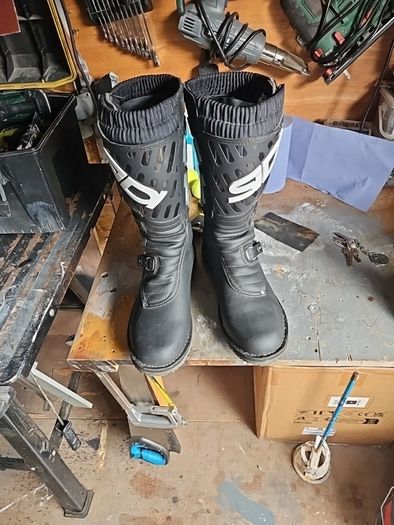motorbike boots