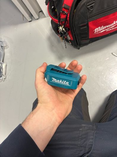 makita usb charger