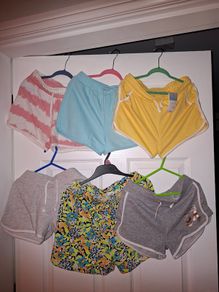 Bundle of shorts, size 8-10 yo