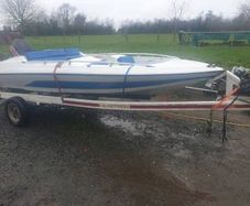 Glastron GX150 Classic Speedboat