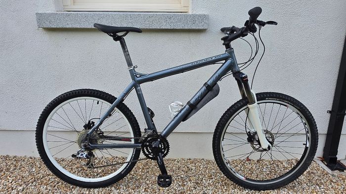 Carrera Kraken
