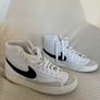 Nike high top trainers Image 3