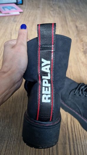 Replay Boots