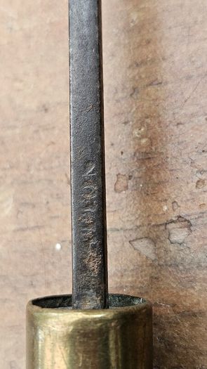 4 gouges incl. James Swan