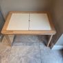 Kids table Image 2