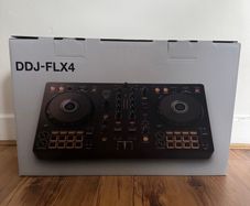 Never Opened: Ddj-flx4