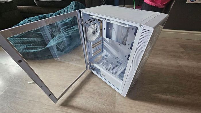 Montech X3 Glass White