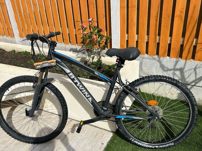 BTWIN mountain bike