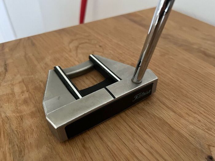 Golf clubs