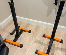 Squat rack