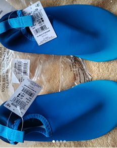 Swimming socks size 2
