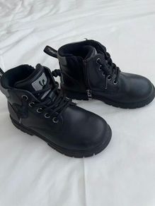 Kids Boots
