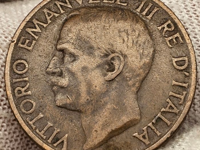 Italy 1931 10 Centesimi Coin