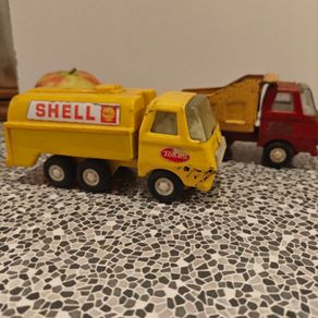 Pair of mini Tonka trucks