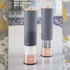 Electronic Salt & Pepper Mill Set