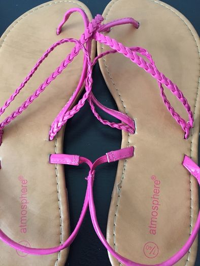 Beach sandals flip flops slippers pink UK6-7