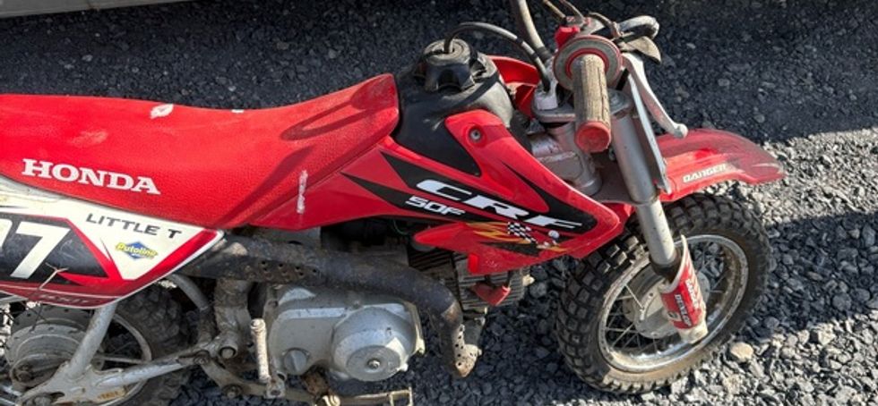 2 Honda crf's