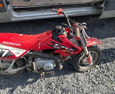2 Honda crf's