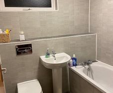 Bathroom suite and ddoors