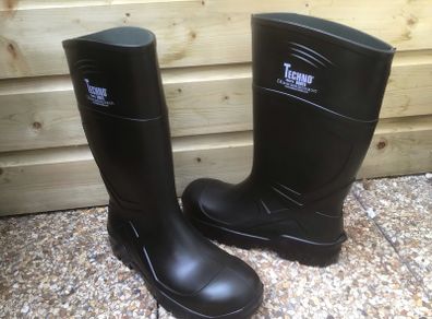 rubber boots