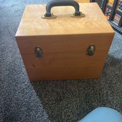 Large essential oil storage box