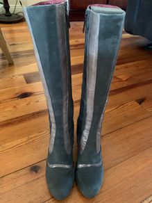 Ladies boots