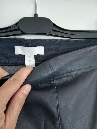 Leather leggins