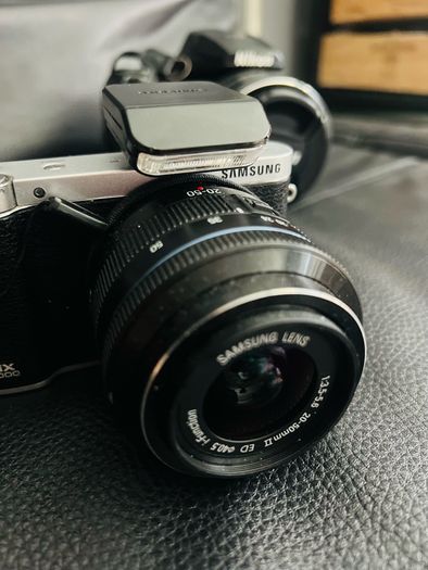 Photo camera mirrorless