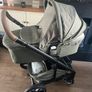Nuna travel system including isofix base Image 3