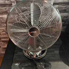 Logik 12" Desk Fan (Gun Metal), 40W spead