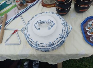 porcelain tureen