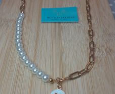Pearl chain necklace