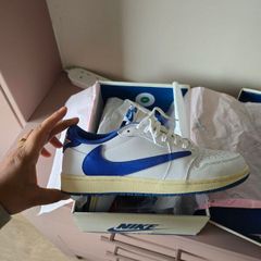 Travis Scott Jordan 1 low x fragment