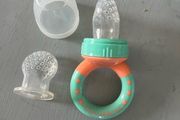 Cleva mama baby food and fruit feeder