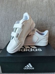 Girl's Adidas runners NEW size UK 2
