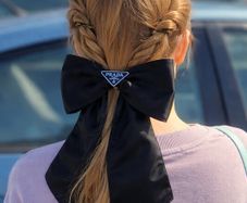 PRADA bow hairclip